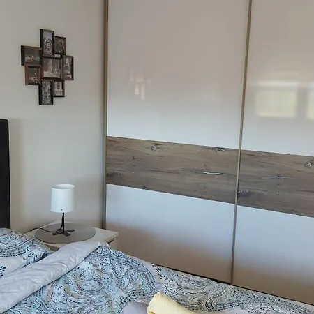 Apartament Leonardo Lux 77,vila Leonardo 7 *