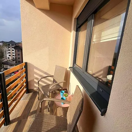 Leonardo Lux 77,vila Leonardo 7 Apartament
