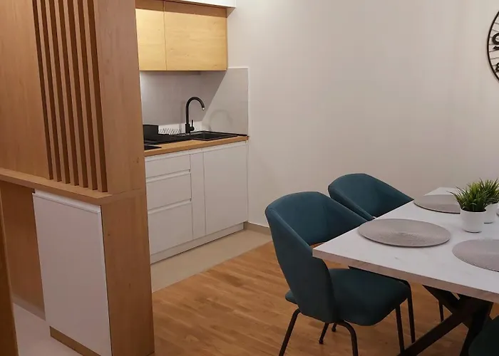 公寓 Leonardo Lux 77,vila Leonardo 7 *