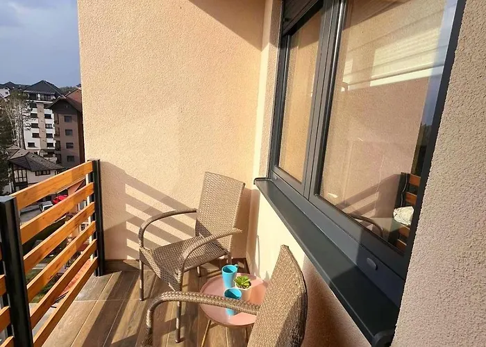 Leonardo Lux 77,vila Leonardo 7 公寓