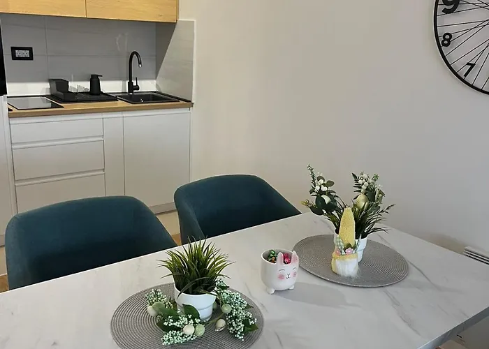 Leonardo Lux 77,vila Leonardo 7 *